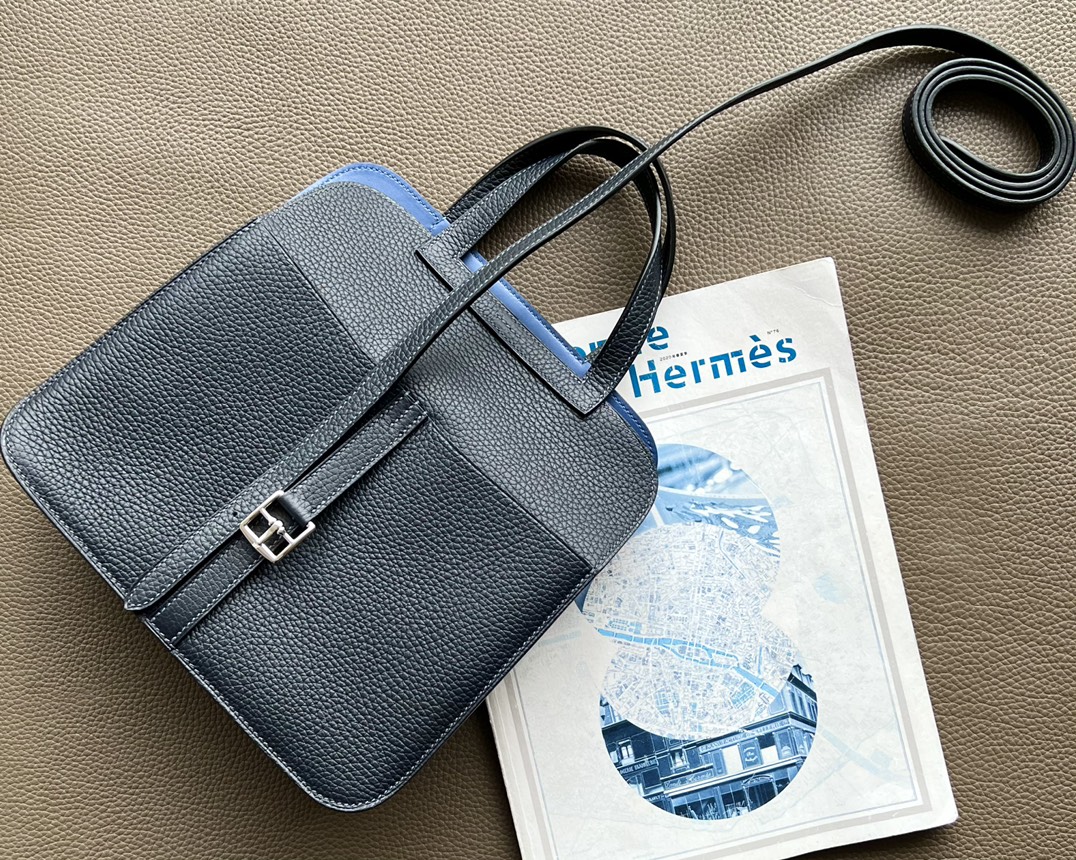 Hermes Halzan 25 Handbag Shoulder Bag In Black/Blue Clemence Leather